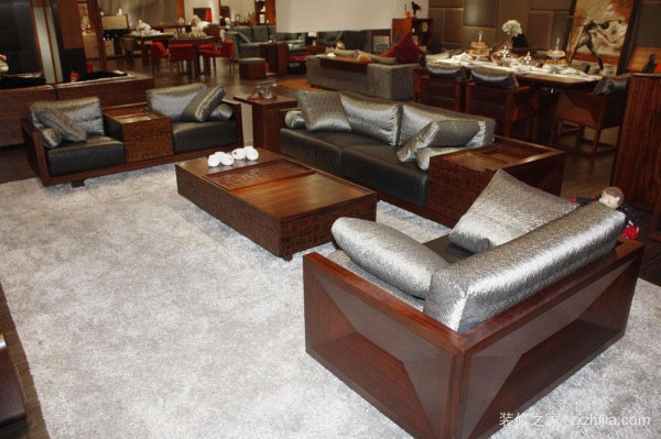 楷模家居化妆品 以顾客为中心，以品质为生命，以诚信为宗旨