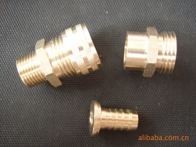 诸暨市成事达机械配件厂 专业供应水暖配件及卫浴五金